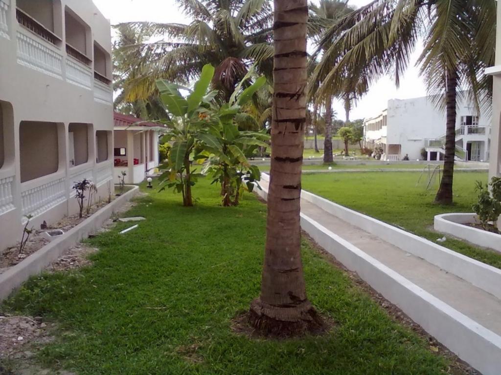 Mansea Beach Hotel 克罗里 外观 照片