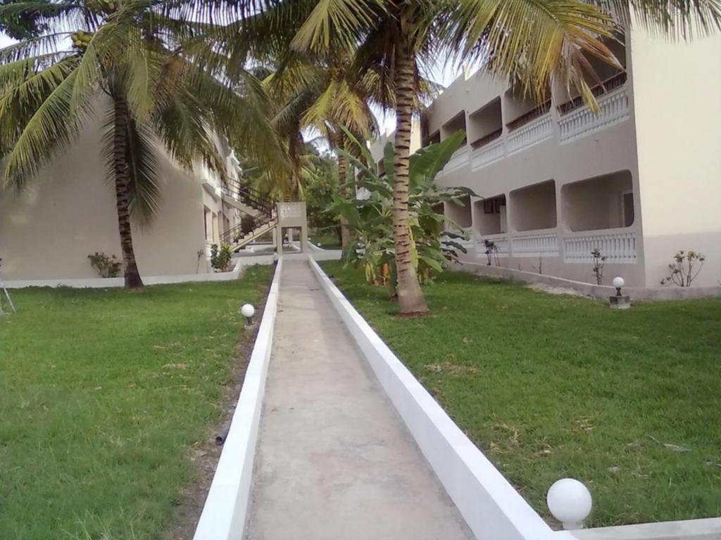 Mansea Beach Hotel 克罗里 外观 照片