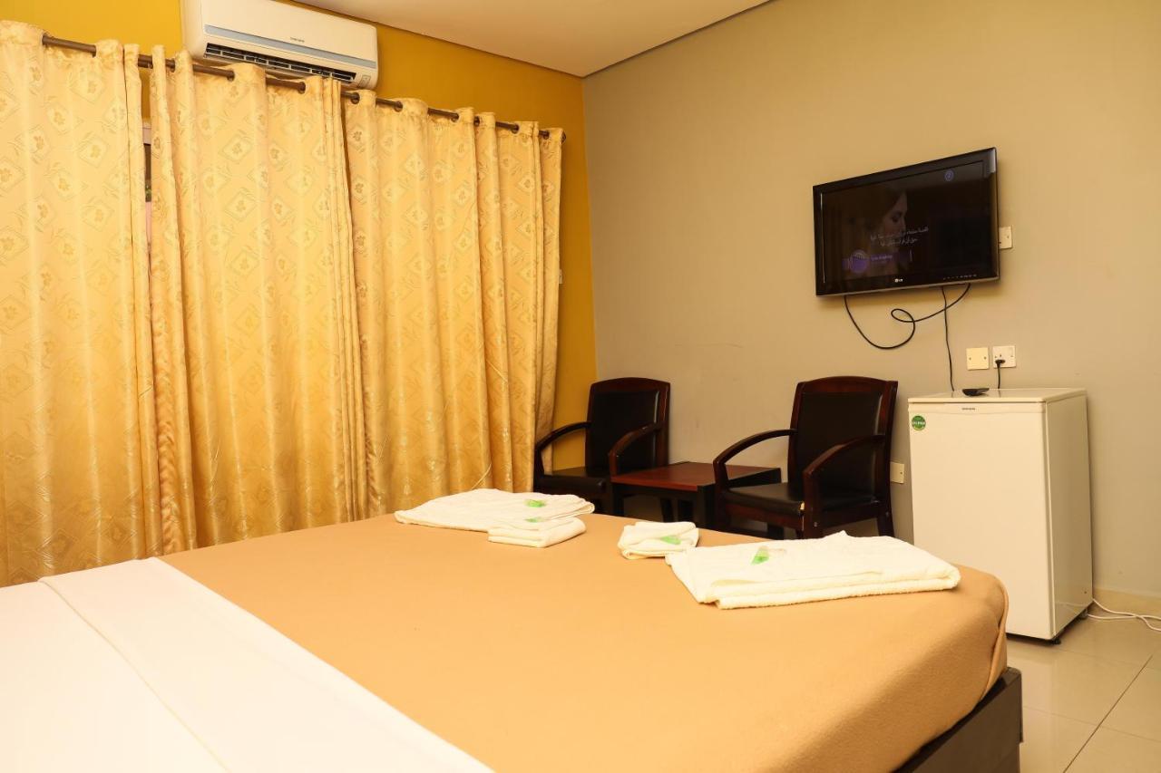 Mansea Beach Hotel 克罗里 外观 照片