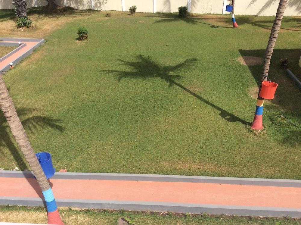 Mansea Beach Hotel 克罗里 外观 照片